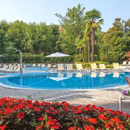 Hotel Bristol Buja 5*