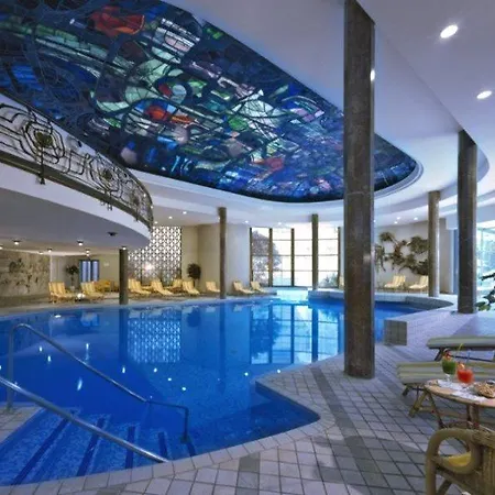 Hotel Bristol Buja 5*