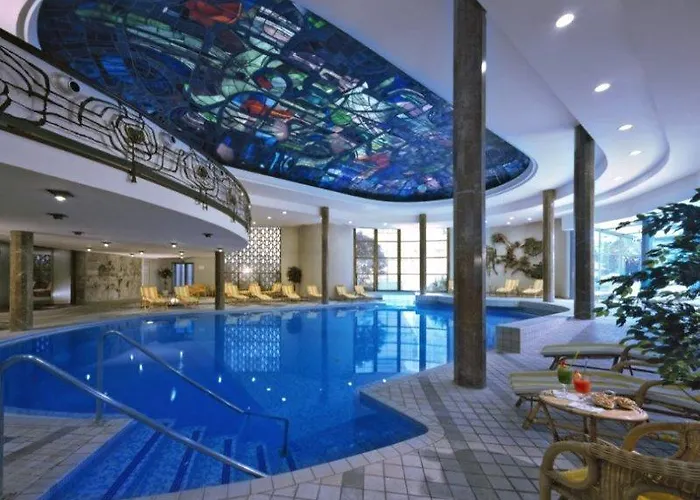 Hotel Bristol Buja 5*