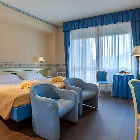 Bristol Buja Hotell