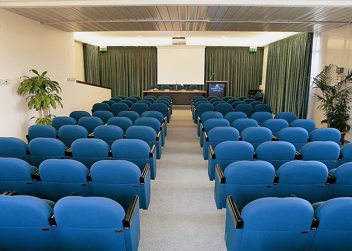 Otel Bristol Buja